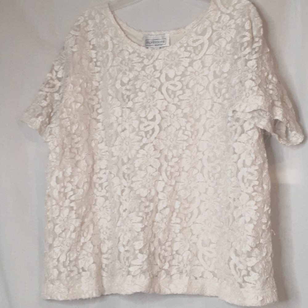 🔥3 for $10🔥 White blouse